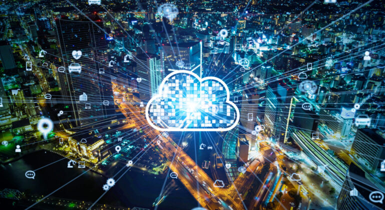 shutterstock_1661663479